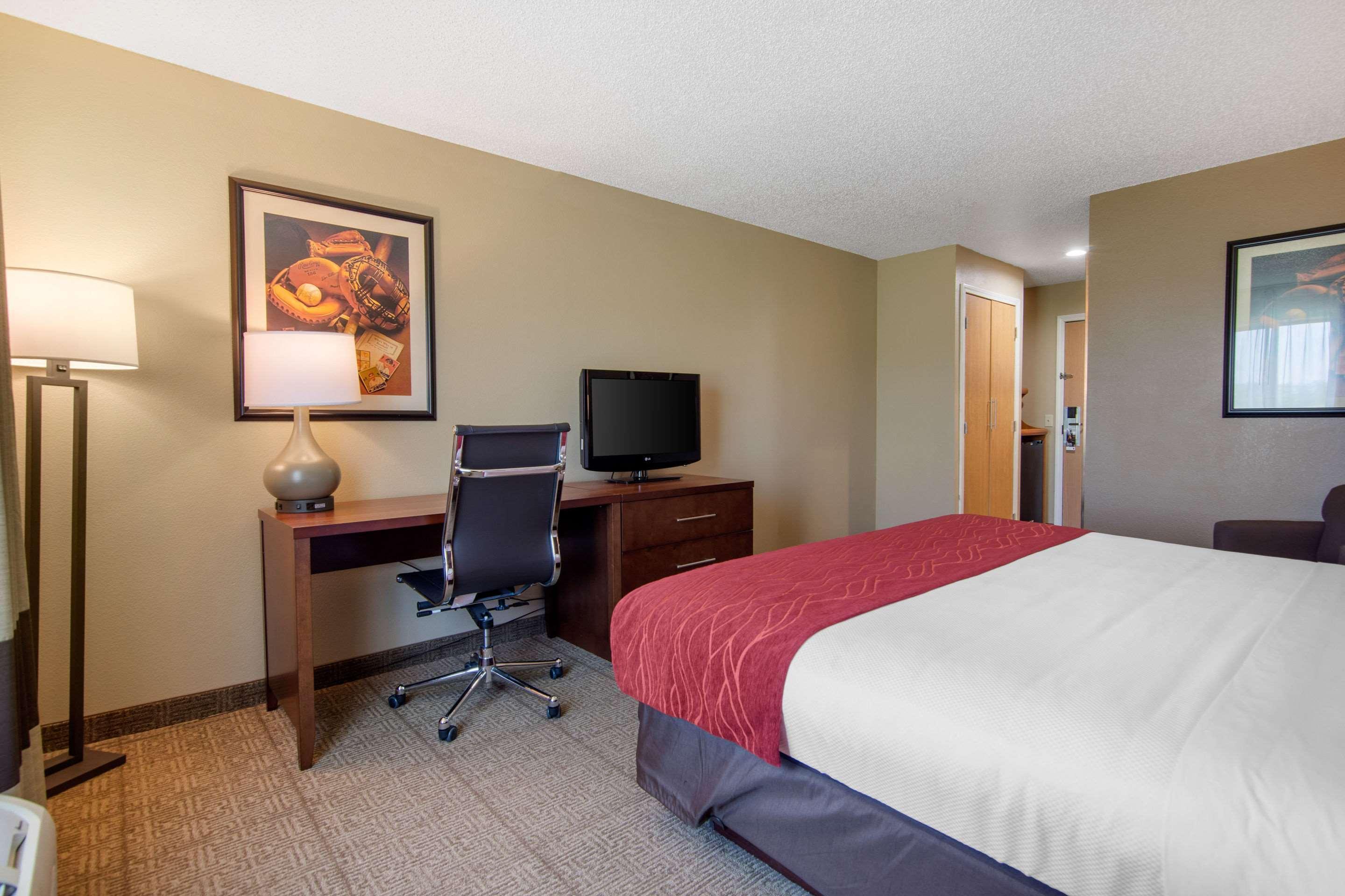 Comfort Inn & Suites Cooperstown - Milford Dış mekan fotoğraf