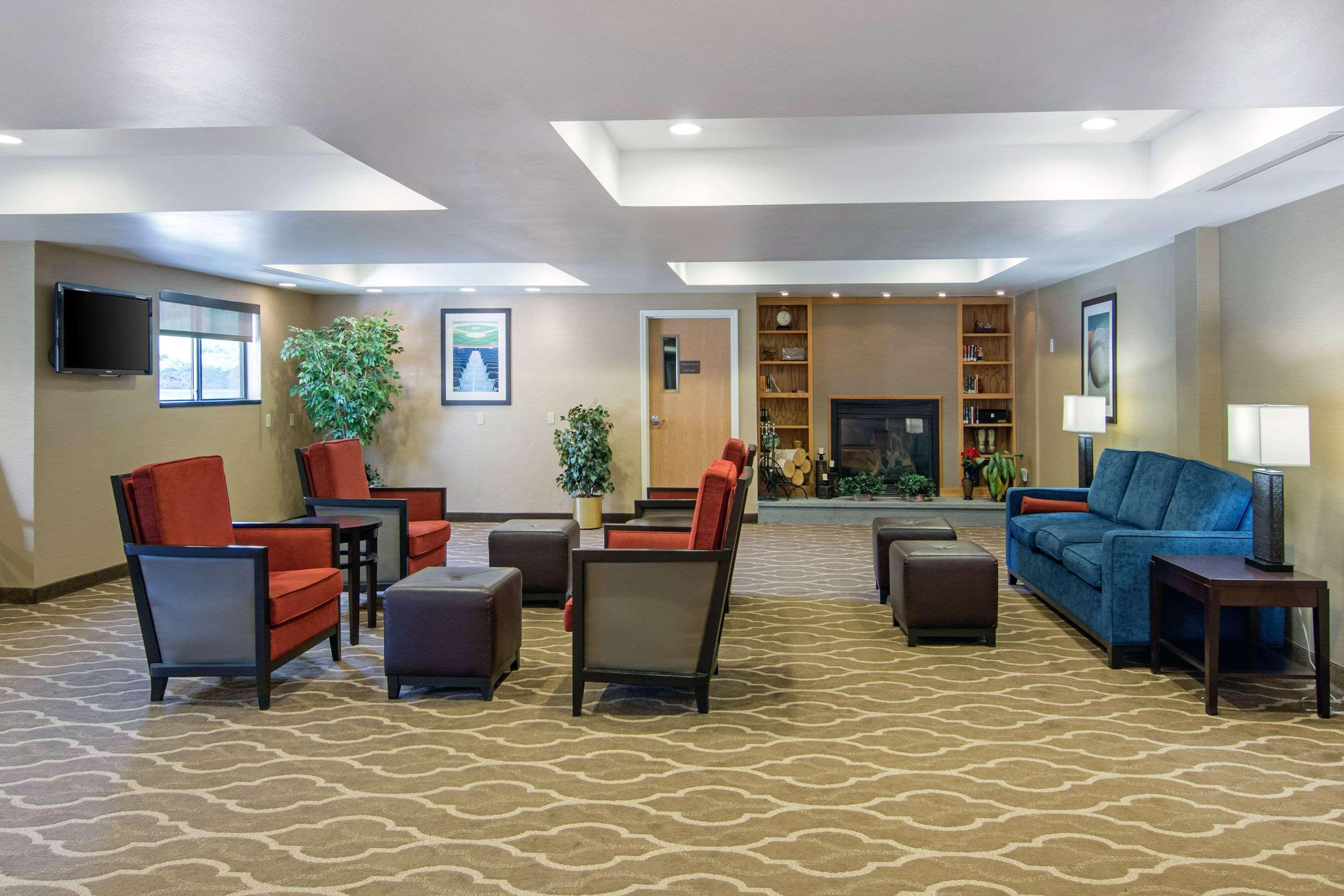 Comfort Inn & Suites Cooperstown - Milford Dış mekan fotoğraf