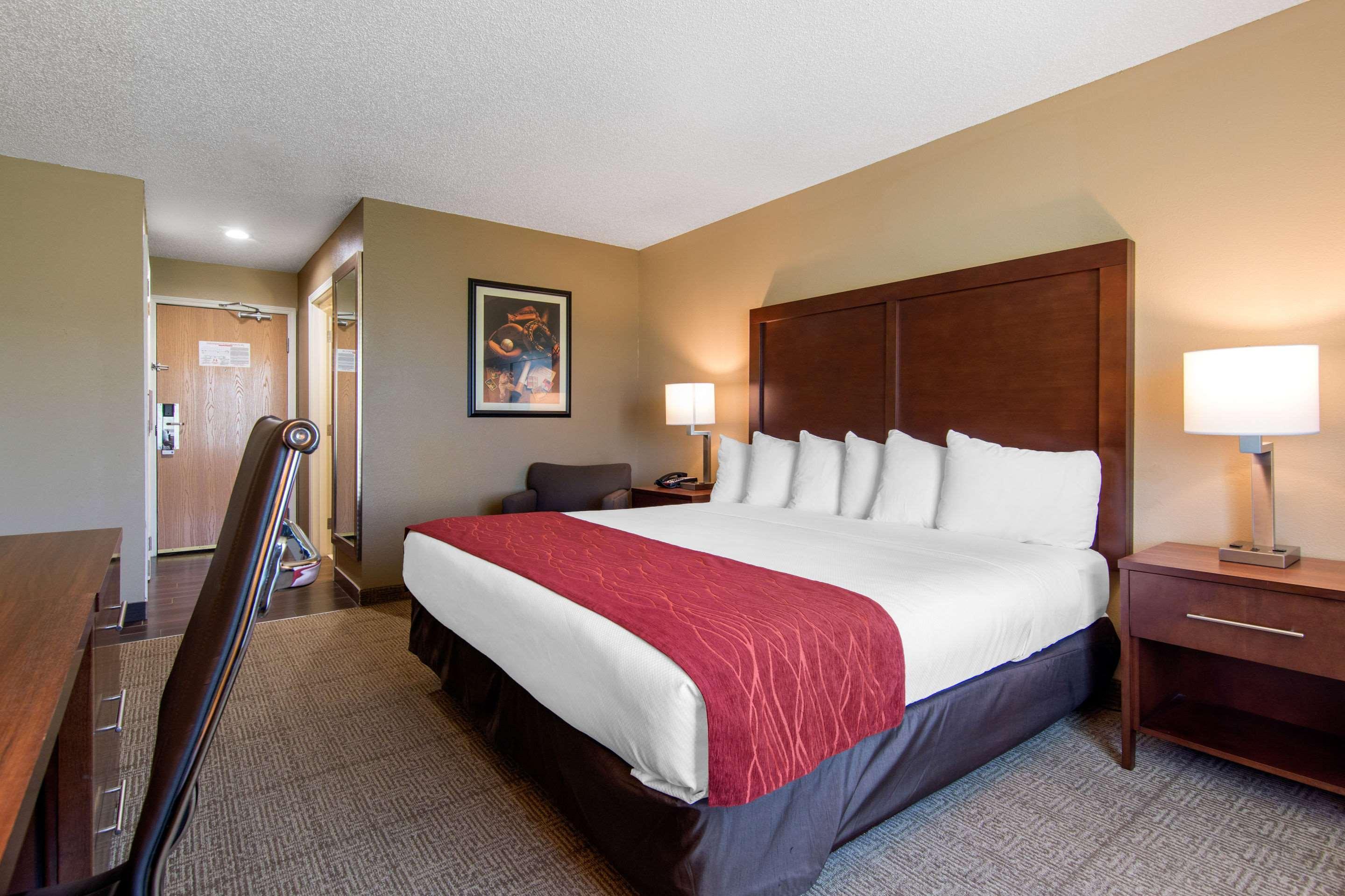 Comfort Inn & Suites Cooperstown - Milford Dış mekan fotoğraf