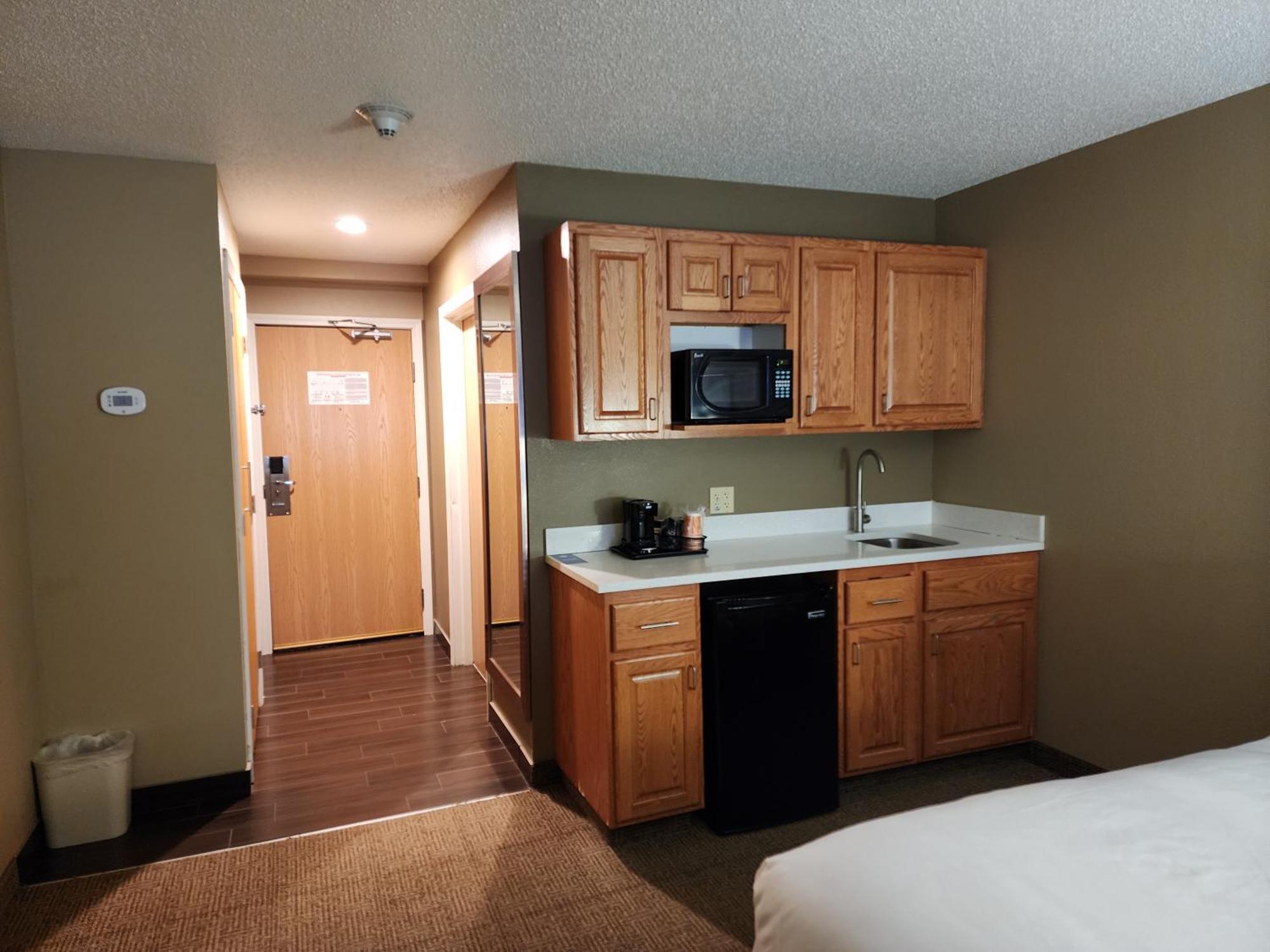 Comfort Inn & Suites Cooperstown - Milford Dış mekan fotoğraf