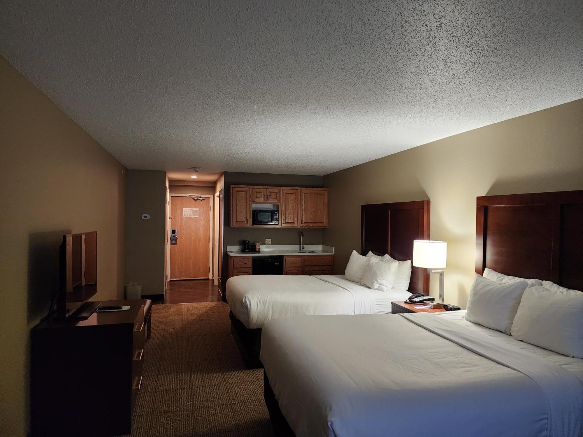 Comfort Inn & Suites Cooperstown - Milford Dış mekan fotoğraf