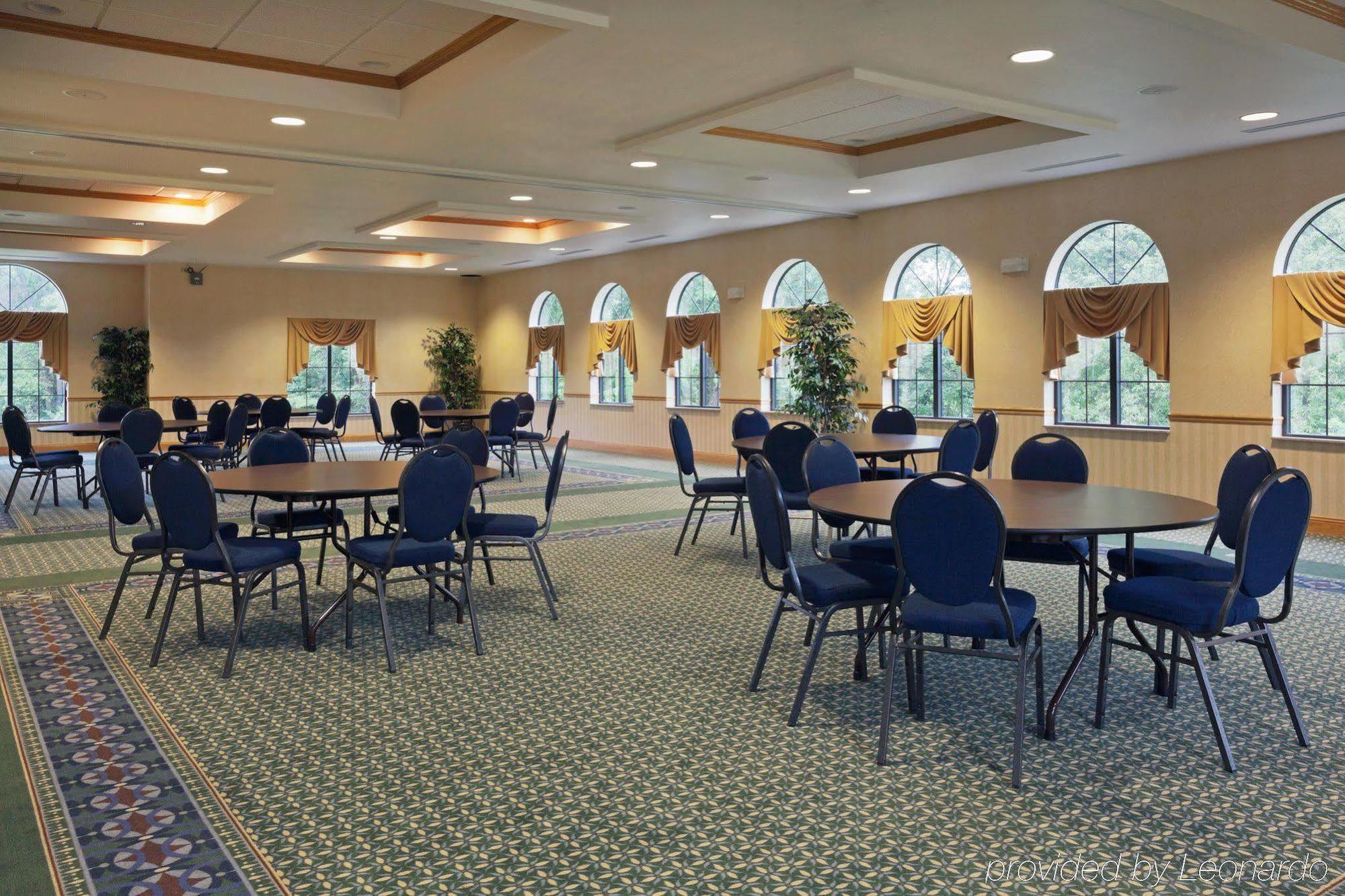 Comfort Inn & Suites Cooperstown - Milford Dış mekan fotoğraf